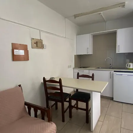 Boronia Apartment
